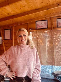 Natasha- Your holistic therapist