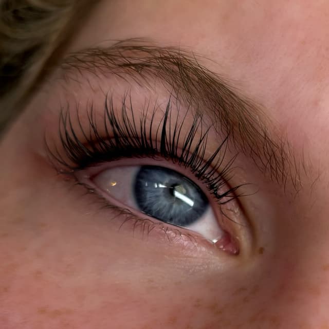 Lash Lift & Tint