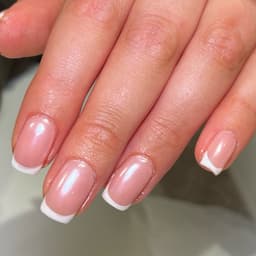 Builder gel- French polish
