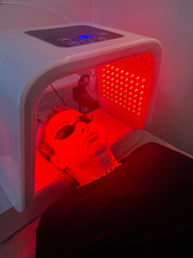 LED light therapy 💋🍓