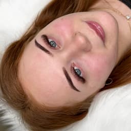 Brown Hybrid Eyelash Extensions