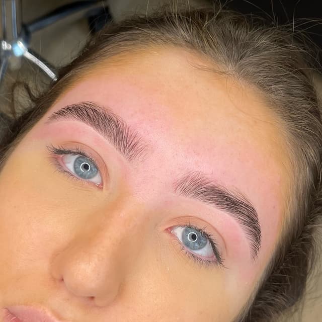 Signature Brows