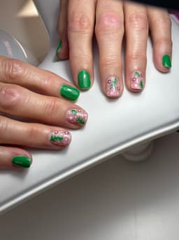 Silver nail art