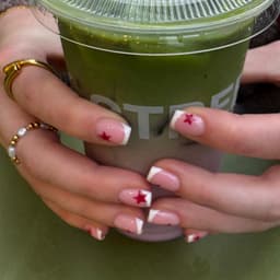 French Manicure with star nail art