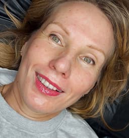 Lazy Girl club brows lips and eyeliner