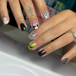 XXXTRA Nail Art