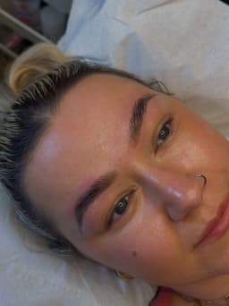 Brow lamination & standard tint