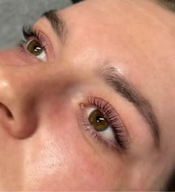 Lash Lift & Tint