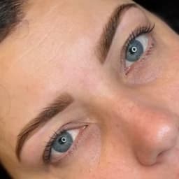 Brow Sculpt & Colour