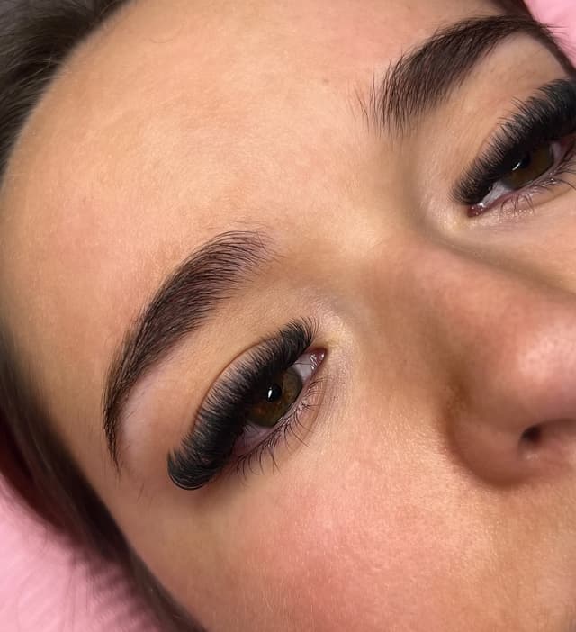 Russian Lashes